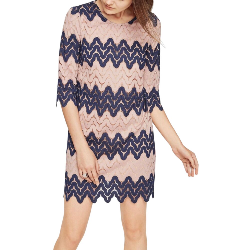 BCBGMAXAZRIA Chevron Shelbi Lace Dress Size S 4 6 Pink Blue Shift 3/4 sleeve‎